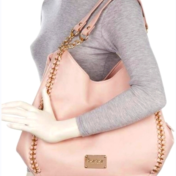 bebe Handbags - EUC Bebe Colette Triple Entry Shoulderbag in Blush Vegan Leather
